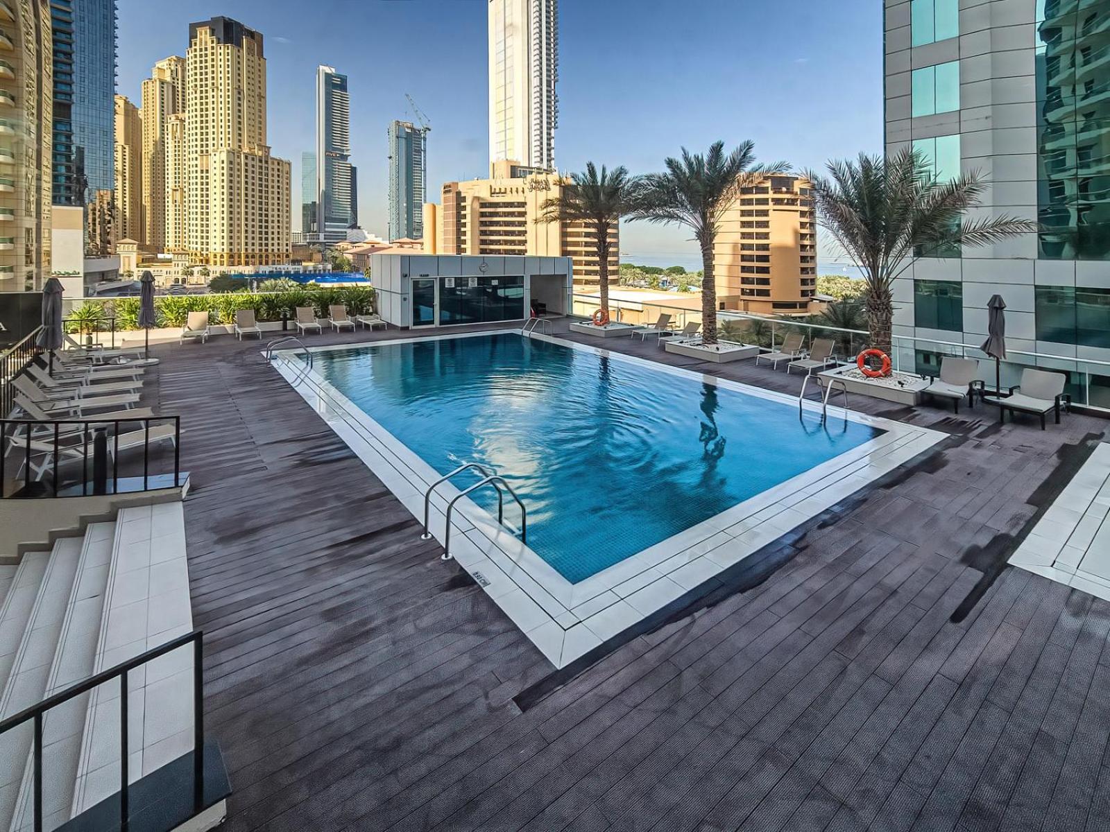 Apartment Elegant 1 Bedroom In Botanica Tower Marina