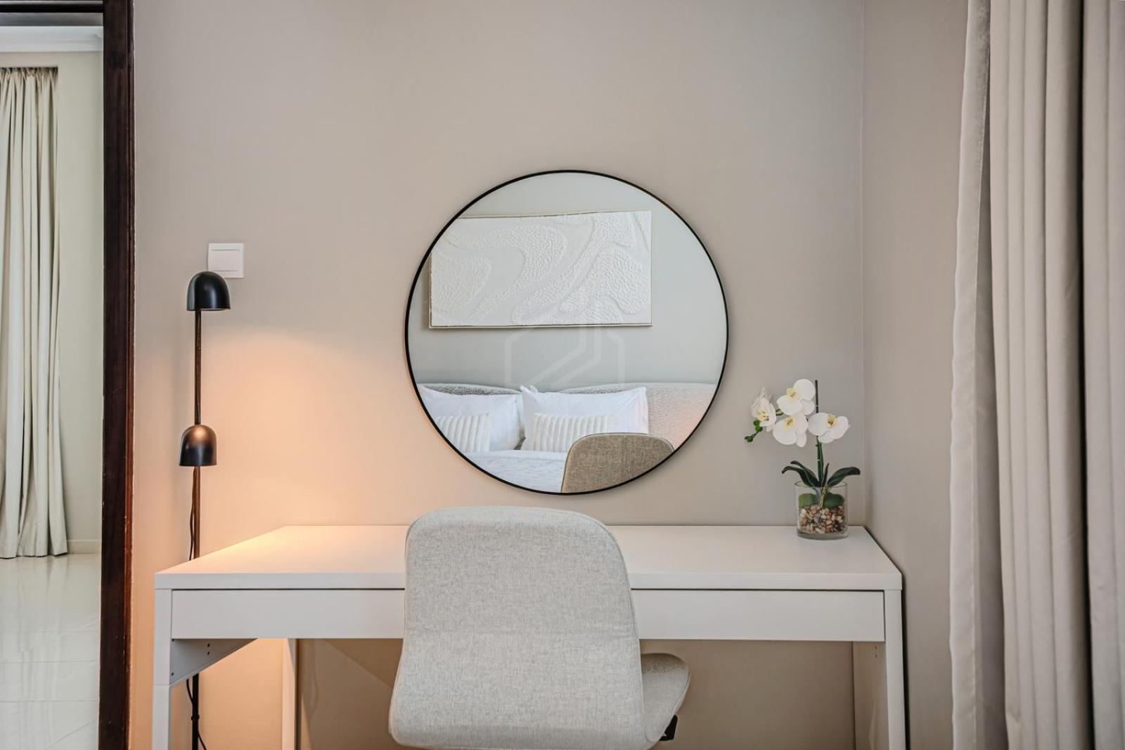Elegant 1 Bedroom In Botanica Tower Marina * Dubai