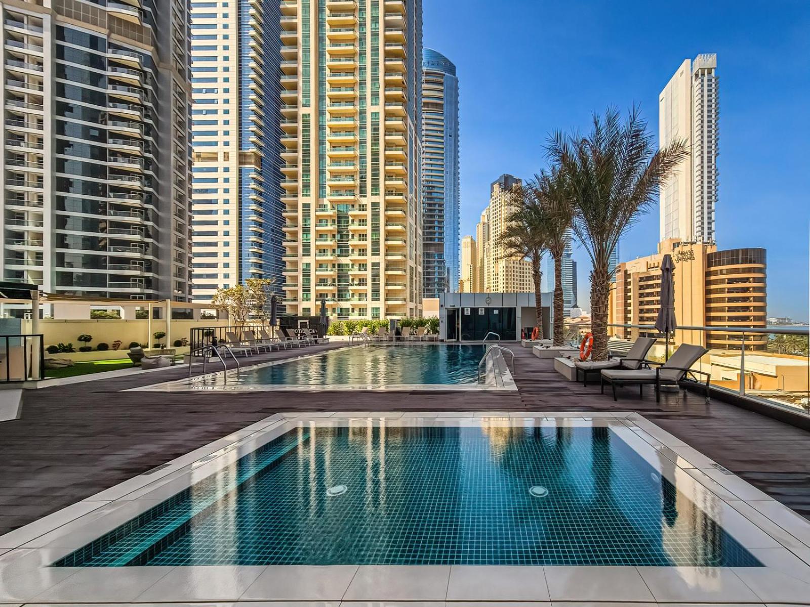 Apartment Elegant 1 Bedroom In Botanica Tower Marina